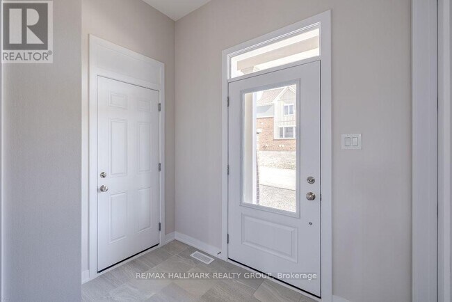Building Photo - 12 Tenuto Ln