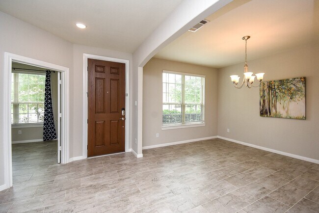 Foto del edificio - 24918 Meadowthorn Crest Ln