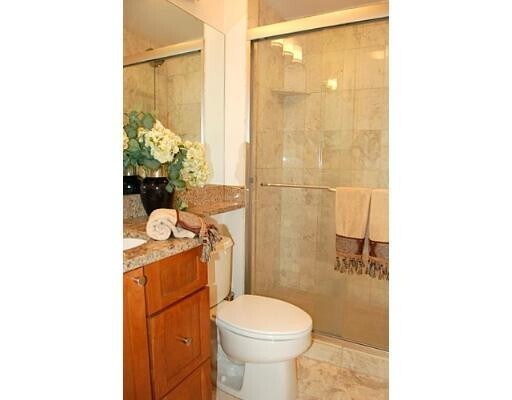 Bathroom - 8 Garden Ct