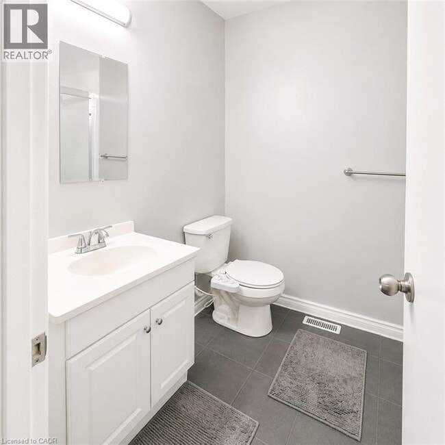 Building Photo - 513 Quiet Pl