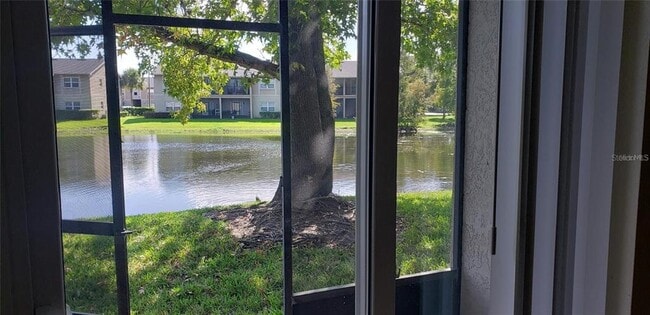 Building Photo - 9927 Turf Ct