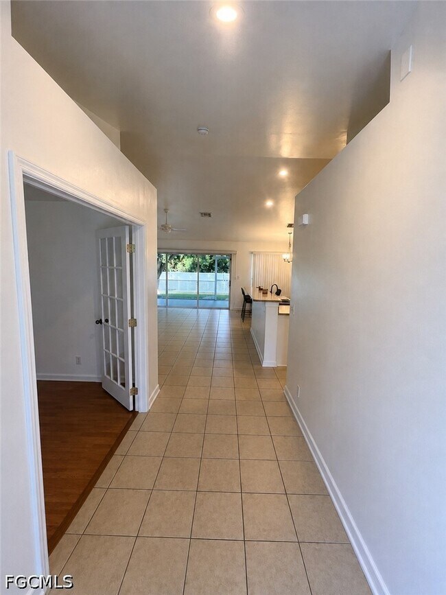 Foto del edificio - 4118 NE 20th Pl