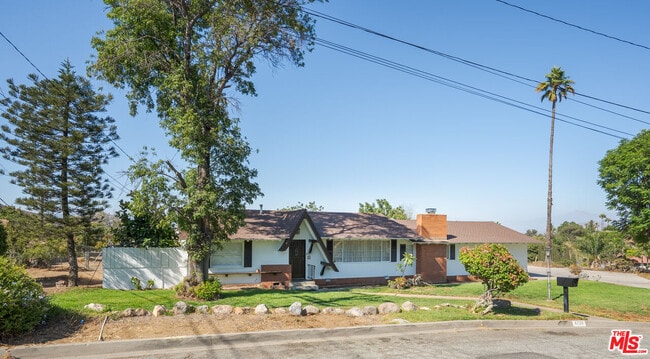 Building Photo - 6739 Garces Ave