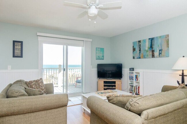 Foto del edificio - 708 Carolina Beach Ave N
