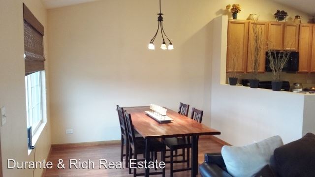 Building Photo - 8414 Redbud Ct