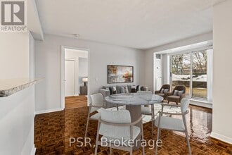 Building Photo - 515 Rosewell Ave