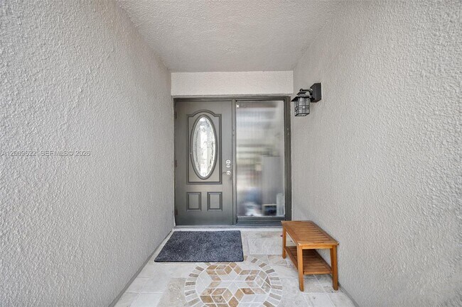 Foto del edificio - 11244 NW 14th Ct