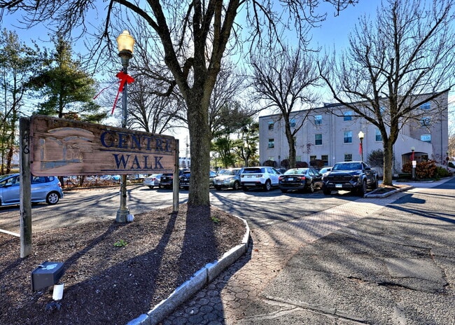 Building Photo - 146 High St