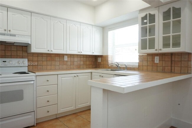 Foto del edificio - 7701 SW 55th Ave