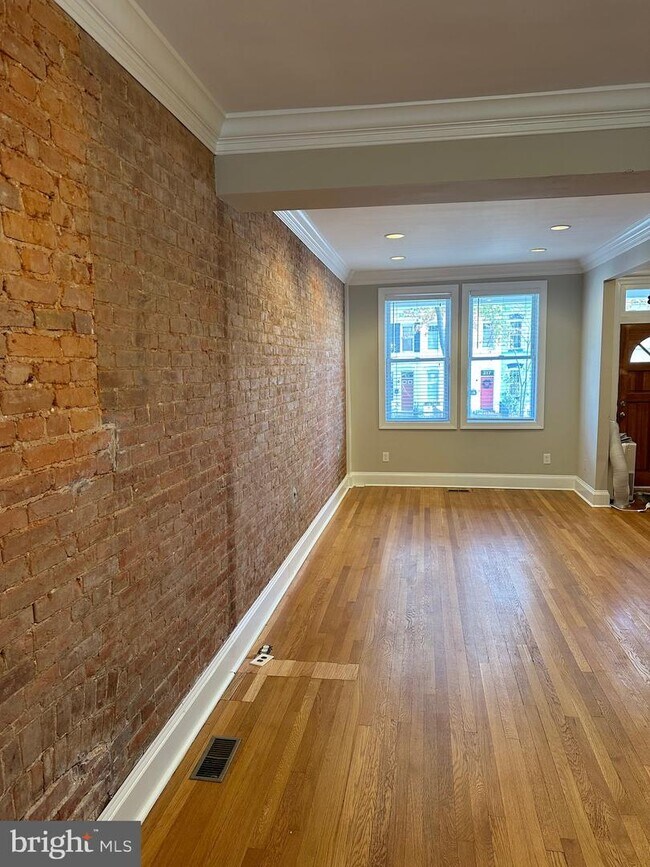 Foto del edificio - 218 14th St NE