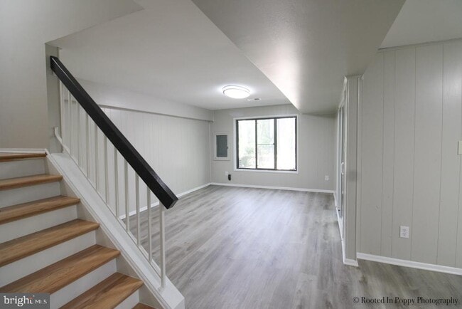 Building Photo - 20423 Meadow Pond Pl