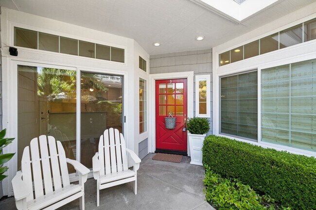 Foto del edificio - Beautiful 2-Bedroom Home in Desirable 55+ ...