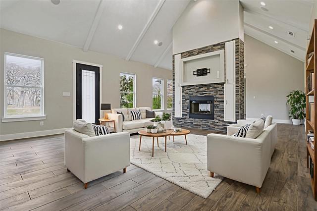 Building Photo - 105 Waldrum St