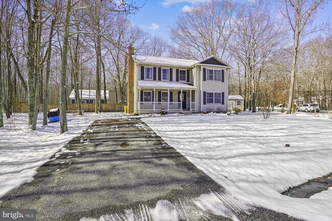 Foto del edificio - 1485 Cedarhurst Rd