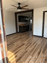 Building Photo - 431 SE 150 Rd