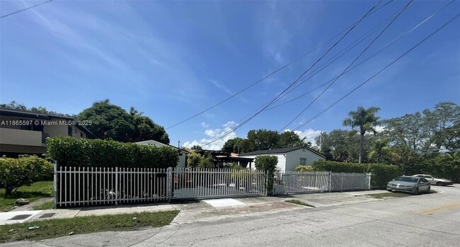 Photo - 200 NE 110th St Apartment