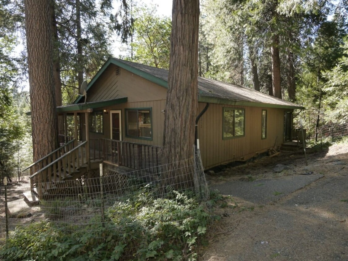 Primary Photo - 27252 Cedar Bow Ct