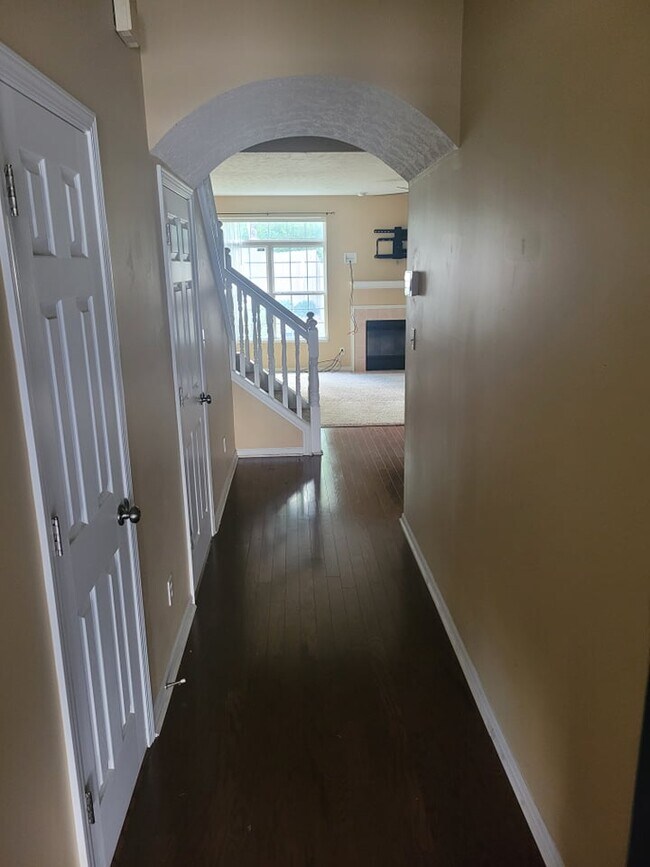 Building Photo - 5408 Nighthawk Dr