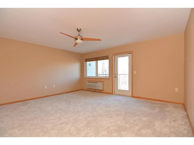 Building Photo - 8206 Starr Grass Dr