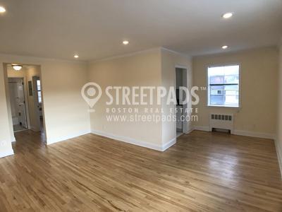 Building Photo - 1 bedroom in Brookline MA 02446