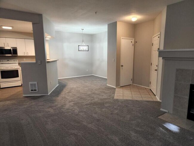 Foto del edificio - 15300 112th Ave NE