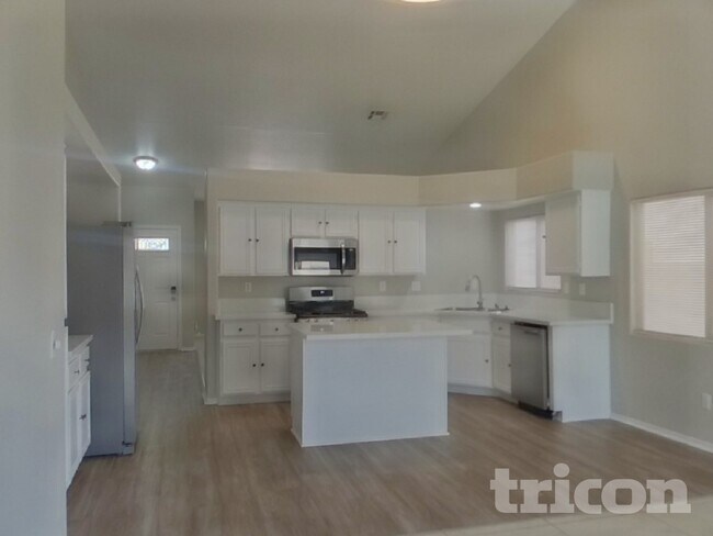 Foto del edificio - 2509 Lake Martin Ct
