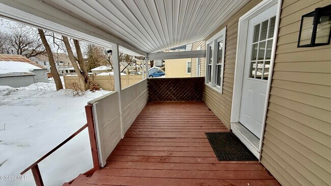 Foto del edificio - 173 Bay St