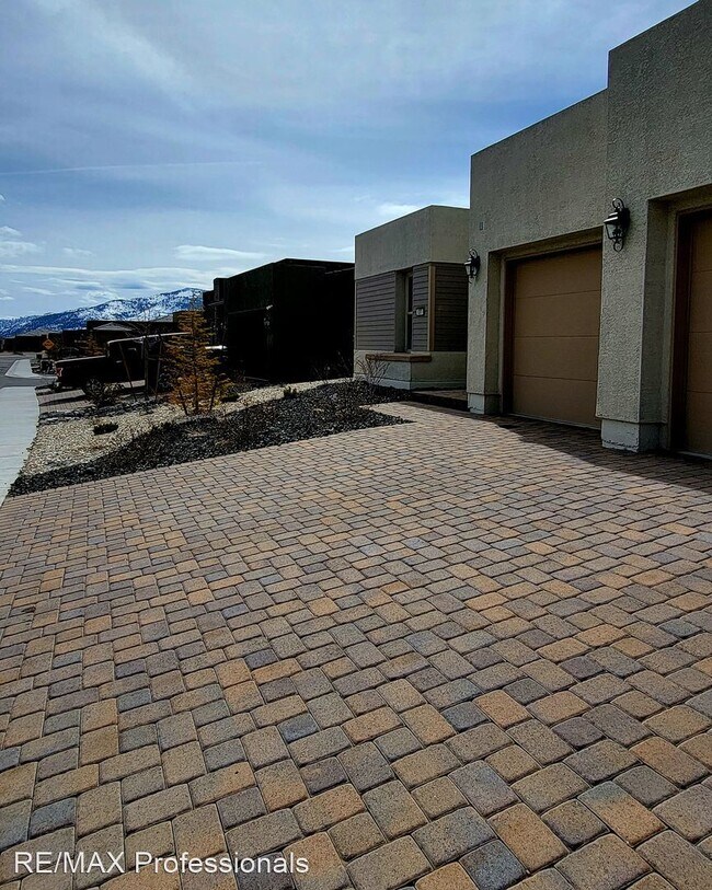 Foto del edificio - 3 br, 3 bath House - 9201 Wild Skies Way