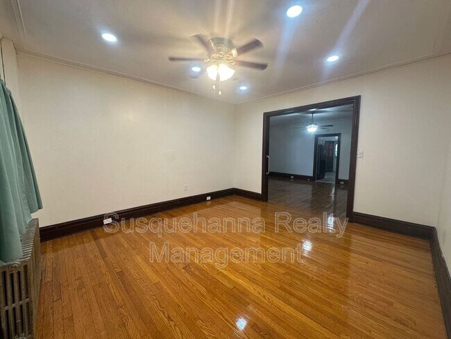 Foto del edificio - 2803 Canby St