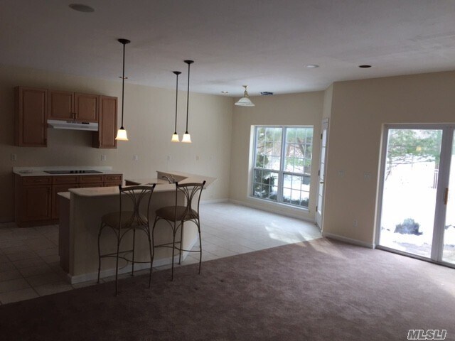 Building Photo - 170 Hamlet Dr