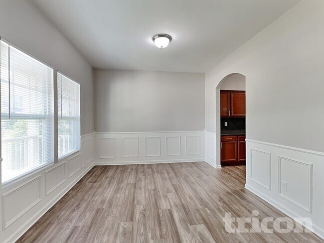 Foto del edificio - 1512 Cherry Park Dr