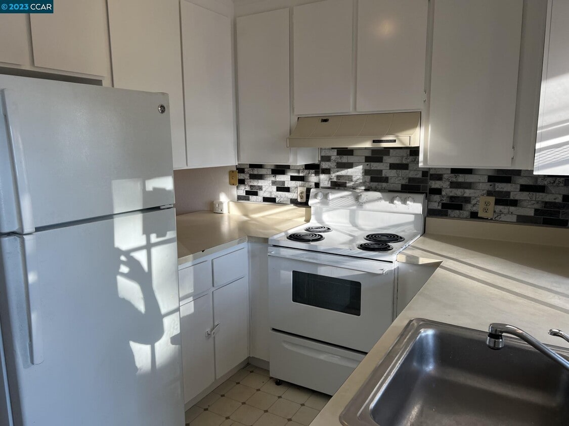 1973 Bonifacio St Unit 1, Concord, CA 94520 Condo for Rent in Concord