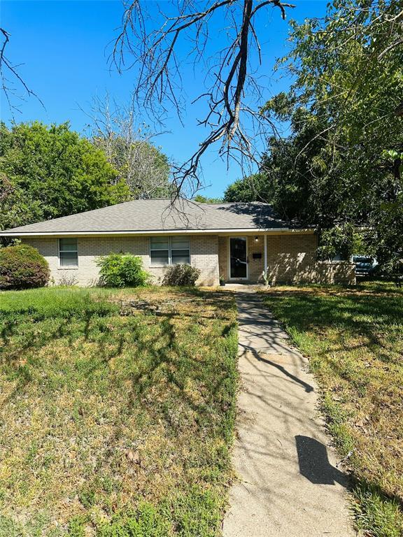 2704 Cedar Dr, Huntsville, TX 77320 House Rental in Huntsville, TX