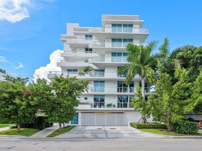 Foto del edificio - 1170 101st St