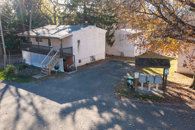 Building Photo - 271 Way St