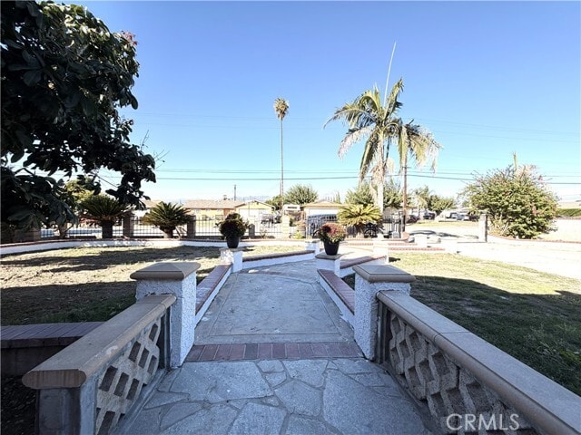 Foto del edificio - 4839 Grand Ave