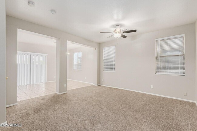 Foto del edificio - 22223 N 29th Dr