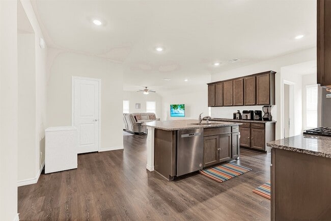Foto del edificio - 720 Willow View Way