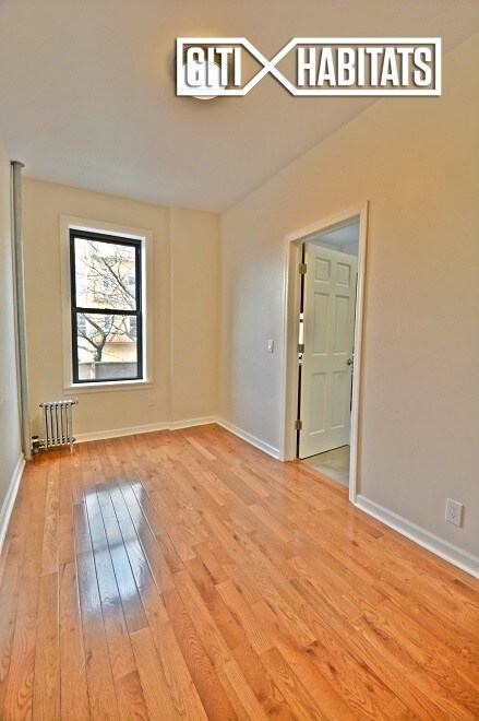 Building Photo - 2273 41st St