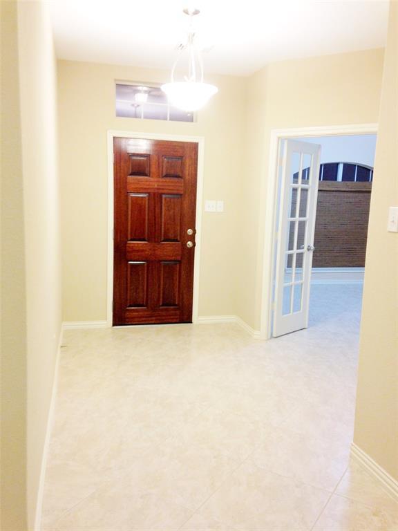 Foto del edificio - 26926 Kingston Glen Ln