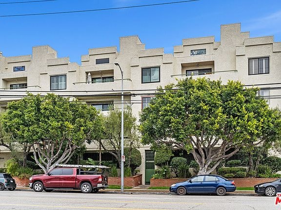 Photo - 3544 S Centinela Ave Apartment