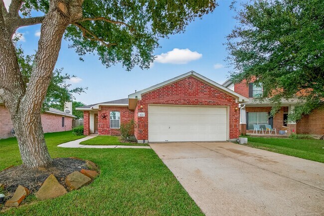 Foto del edificio - 3123 Sun Terrace Ln