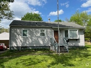 Building Photo - 745 Cuyahoga St