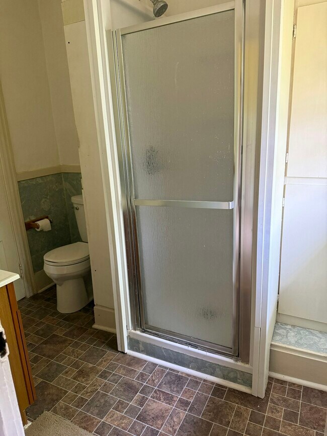 Foto del edificio - 218 E Erie St