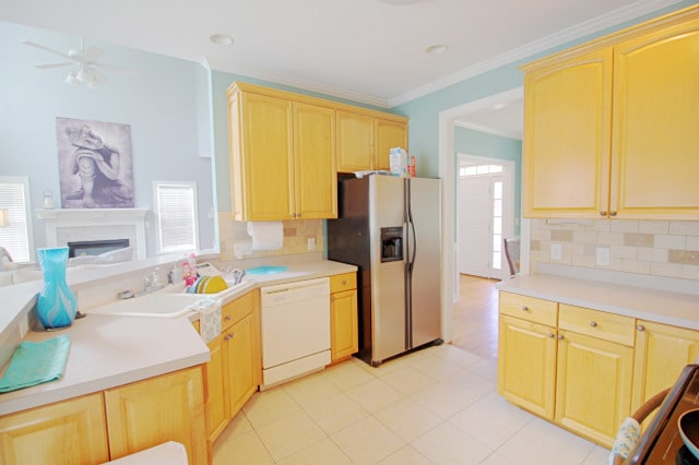 Building Photo - Available Early June! Gorgeous 4 bedroom home in Coles Pond!