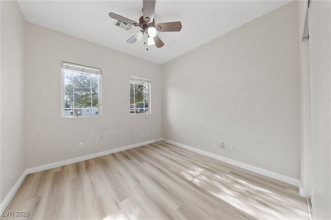 Foto del edificio - 11062 Evvie Ln