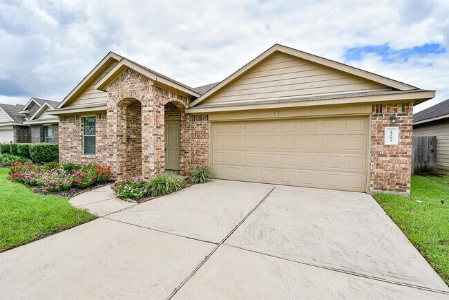 Building Photo - 2203 Treasure Mountain Dr
