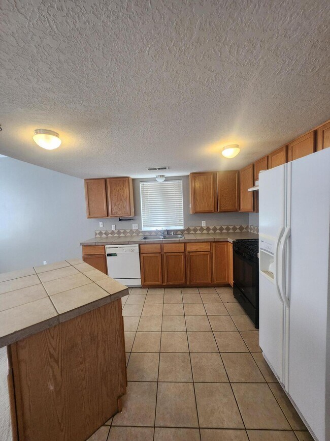 Foto del edificio - 7320 Eagle View Ave NE