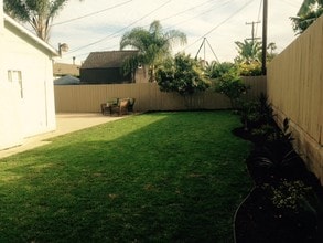 Building Photo - 1158 Delaware St
