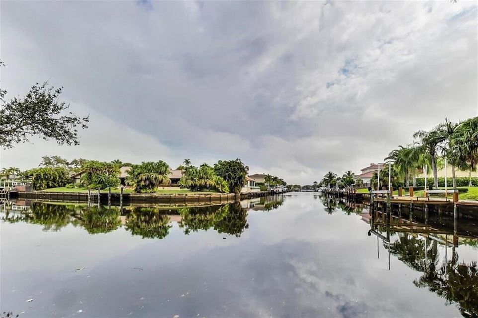 Foto principal - 1500 SW 8th Ave